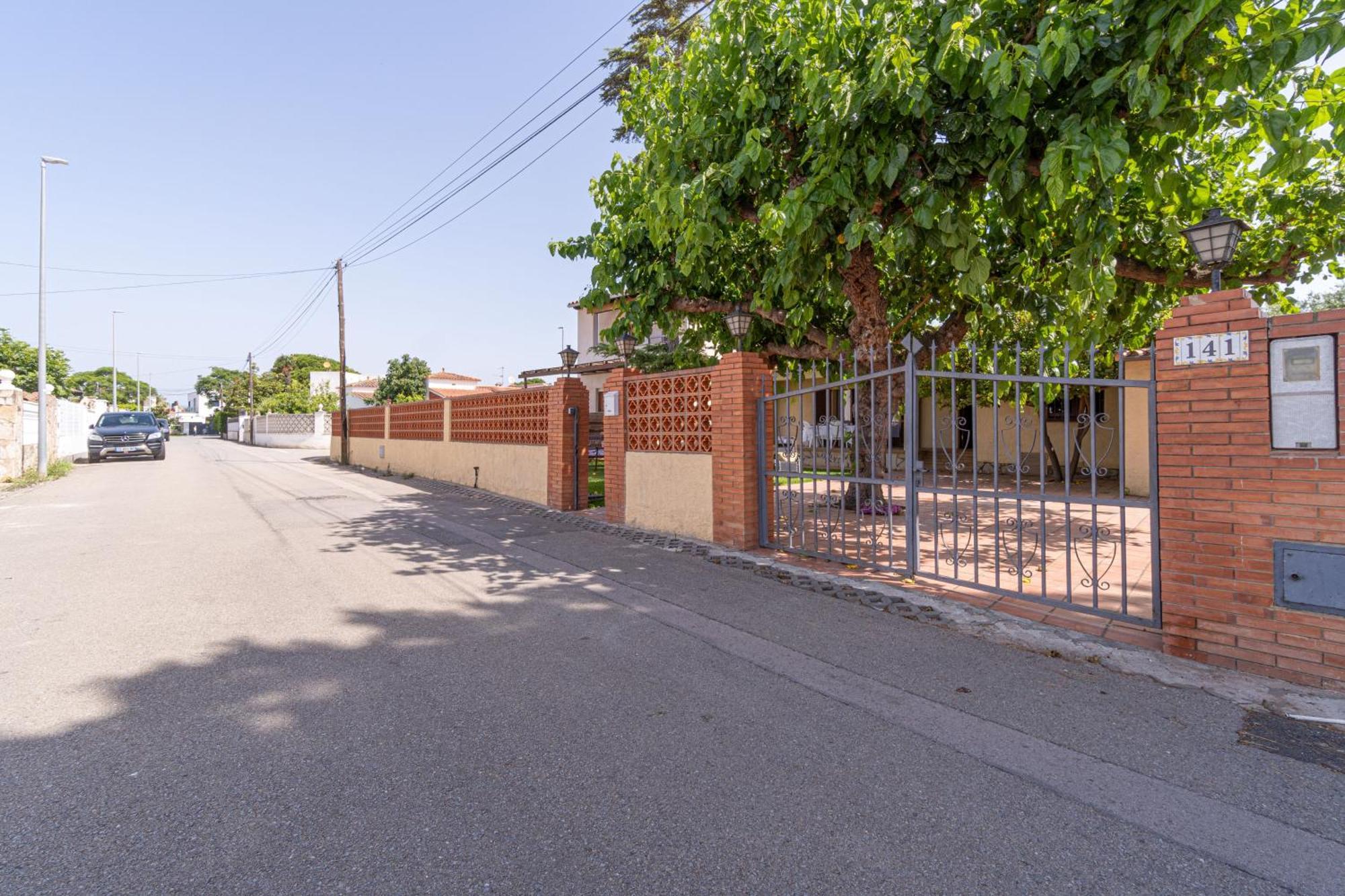 Apart-Rent Casa Con Jardin Pani 0081 Empuriabrava Eksteriør billede